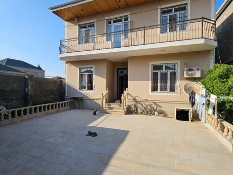 6 otaqlı ev, 200 m², Ramana, 126 000 AZN