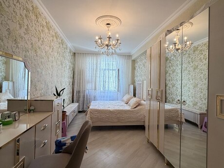 Qurtuluş 93 kompleksində 3 otaqlı yeni tikili mənzil satılır, 95 m², 160 000 AZN, şəkil 3 / 12