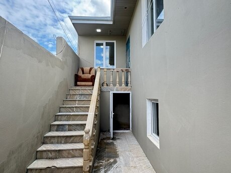 Hövsanda 2 otaqlı həyət evi satılır, 70 m², 59 000 AZN, şəkil 2 / 12