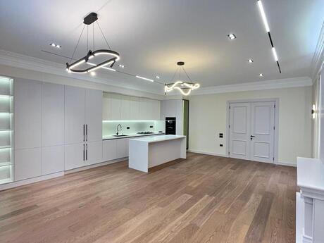 Sahildə 4 otaqlı yeni tikili mənzil satılır, 190 m², 1 200 000 AZN, şəkil 2 / 12