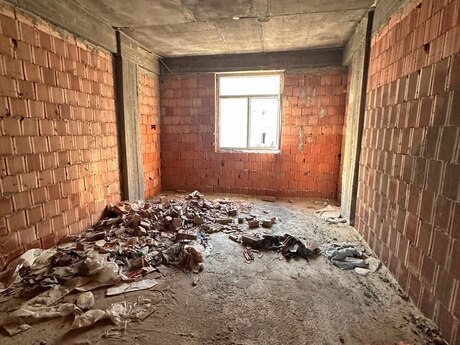 Qurtuluş 93 kompleksində 2 otaqlı yeni tikili mənzil satılır, 72 m², 76 000 AZN, şəkil 5 / 8