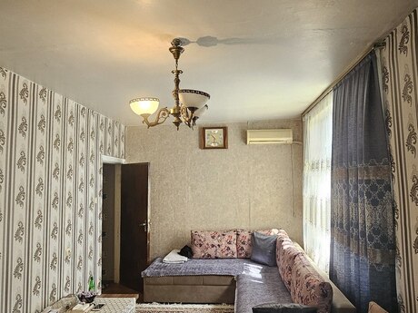 Azadlıq Prospektidə 5 otaqlı köhnə tikili mənzil satılır, 130 m², 240 000 AZN, şəkil 5 / 12