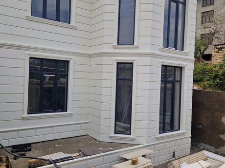 6 rooms · 400 m²