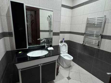 Emerald Palace kompleksində 3 otaqlı yeni tikili mənzil satılır, 150 m², 428 000 AZN, şəkil 4 / 8