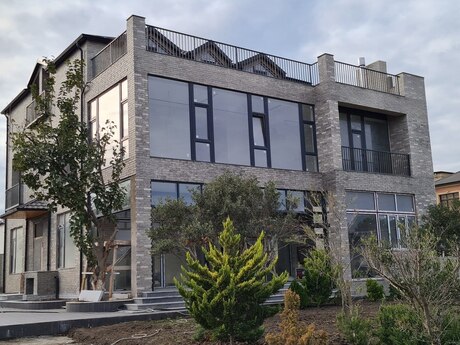 8 otaq · 500 m² · 1/1 mərtəbə, Bilgəh