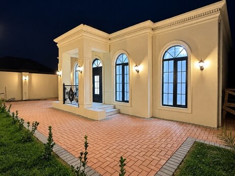 4 otaq · 103 m²