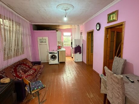 3 otaq · 70 m²