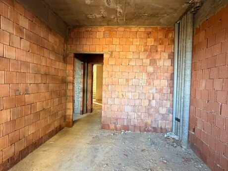 Qurtuluş 93 kompleksində 1 otaqlı yeni tikili mənzil satılır, 44 m², 49 000 AZN, şəkil 3 / 8