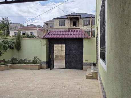 Sulutəpədə 5 otaqlı həyət evi satılır, 180 m², 110 000 AZN, şəkil 2 / 12