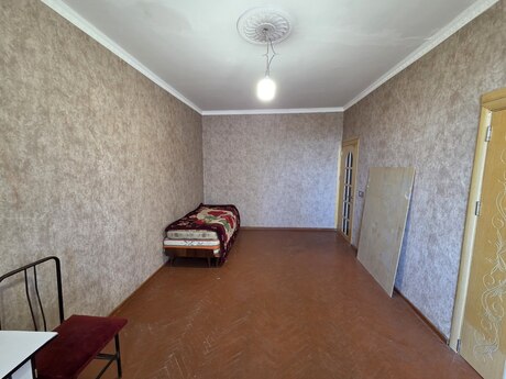 Продаётся 2-комнатная квартира в старом фонде, 7-ci mikrorayon, 40 м², 106 000 AZN, фото 5 / 12