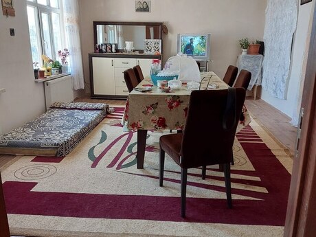 Ramanada 9 otaqlı həyət evi satılır, 136 m², 100 000 AZN, şəkil 2 / 12