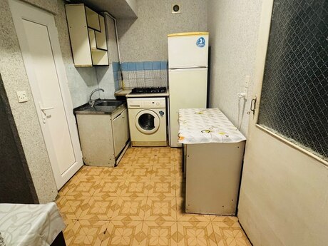 Gənclikdə 3 otaqlı köhnə tikili mənzil kirayə verilir, 55 m², 550 AZN/ay, şəkil 4 / 5