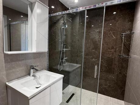Bakıxanovda 2 otaqlı köhnə tikili mənzil satılır, 60 m², 145 000 AZN, şəkil 2 / 12
