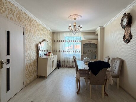 Qurtuluş 93 kompleksində 3 otaqlı yeni tikili mənzil satılır, 71 m², 70 000 AZN, şəkil 5 / 12