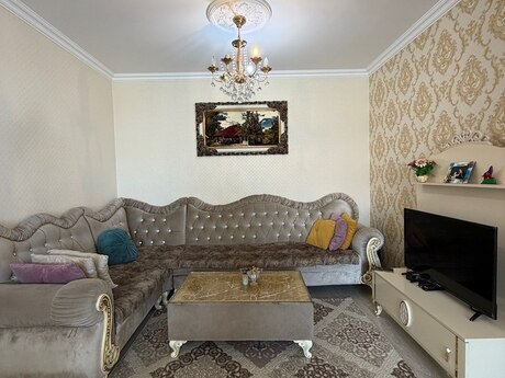 Qurtuluş 93 kompleksində 3 otaqlı yeni tikili mənzil satılır, 71 m², 70 000 AZN, şəkil 4 / 12