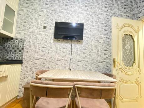 5-room house for rent in Sahil, 200 m², 800 AZN/mo, photo 4 / 12