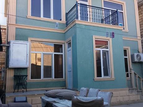 4 otaq · 90 m² · 1/1 mərtəbə, Qaçaq Nəbi küçəsi