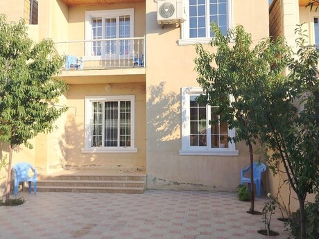 4 rooms · 200 m² · floor 1/1, Masazır