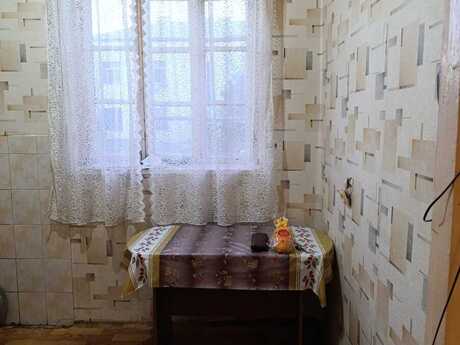 2-room old-build apartment for sale in Suraxanı, 50 m², 76 000 AZN, photo 3 / 9