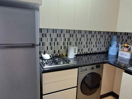 Продаётся 2-комнатная квартира в новостройке, ЖК Qurtuluş 93, 37 м², 71 000 AZN, фото 3 / 12