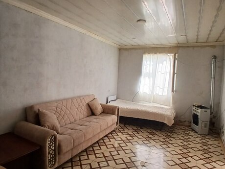1 otaq · 30 m² · 1/1 mərtəbə, Abşeron