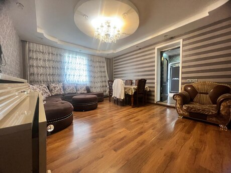 5 otaq · 200 m² · 1/1 mərtəbə, Polad Həşimov küçəsi