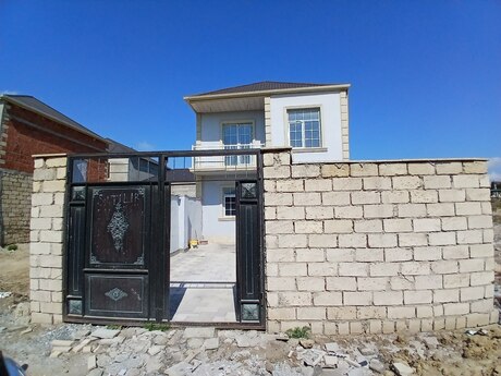 4 otaq · 130 m² · 1/1 mərtəbə, Masazır