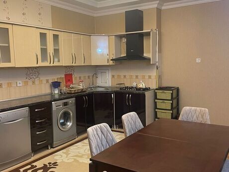 Сдаётся 3-комнатная квартира в новостройке, Şah İsmayıl Xətai, 150 м², 1 050 AZN/мес, фото 4 / 12