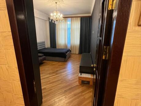 3-room new-build apartment for sale in Qara Qarayev, 135 m², 345 000 AZN, photo 4 / 12