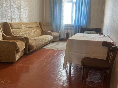 Azadlıq Prospektidə 2 otaqlı köhnə tikili mənzil satılır, 65 m², 178 000 AZN, şəkil 2 / 9