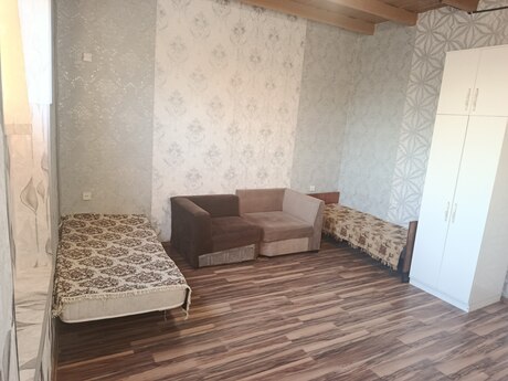 Masazırda 8 otaqlı həyət evi satılır, 250 m², 197 000 AZN, şəkil 2 / 12
