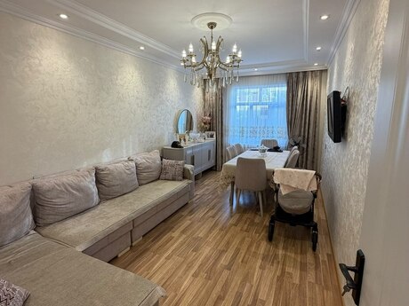 Продаётся 4-комнатная квартира в старом фонде, Yeni Günəşli, 95 м², 195 000 AZN, фото 4 / 12