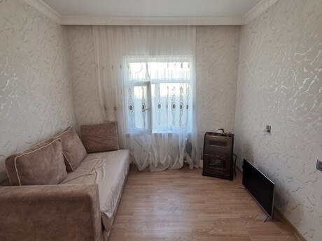 2-комн. · 67 m²