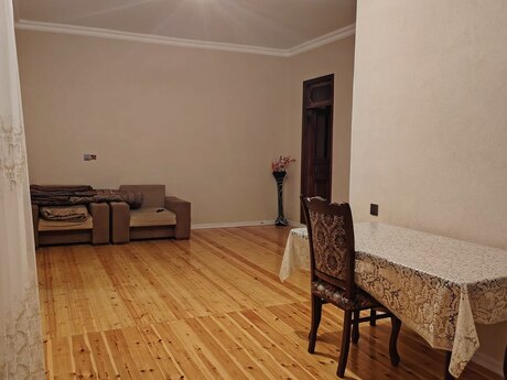 6 otaq · 120 m² · 1/1 mərtəbə, Qaraçuxur
