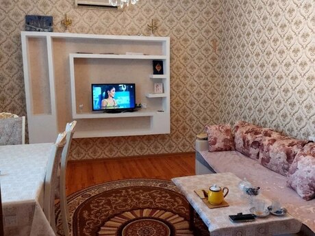 Mərdəkanda 6 otaqlı həyət evi satılır, 220 m², 248 000 AZN, şəkil 4 / 12