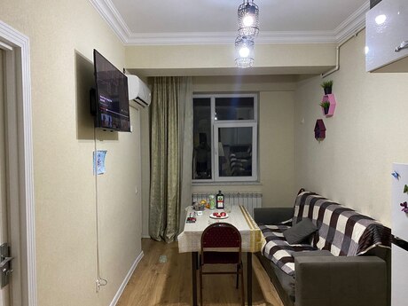 Xətai Park kompleksində 3 otaqlı yeni tikili mənzil kirayə verilir, 75 m², 150 AZN/ay, şəkil 4 / 7