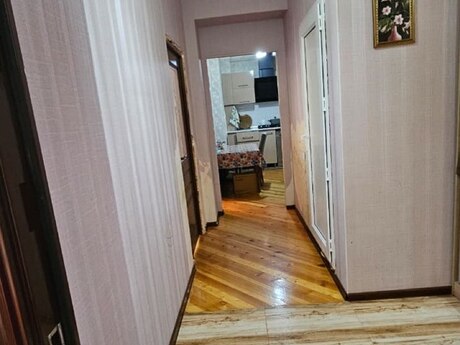 Qurtuluş 93 kompleksində 2 otaqlı yeni tikili mənzil satılır, 59 m², 85 000 AZN, şəkil 2 / 11