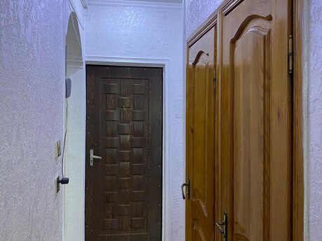 2-room old-build apartment for sale in Həzi Aslanov, 68 m², 147 000 AZN, photo 3 / 12