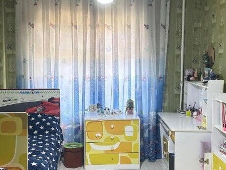 4 otaq · 100 m² · 4/10 mərtəbə, Xalqlar Dostluğu