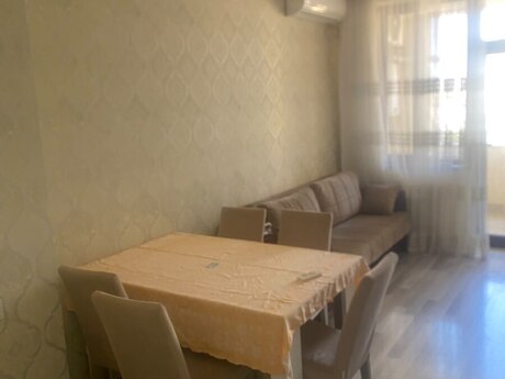 2 otaq · 50 m² · 11/14 mərtəbə, İnşaatçılar