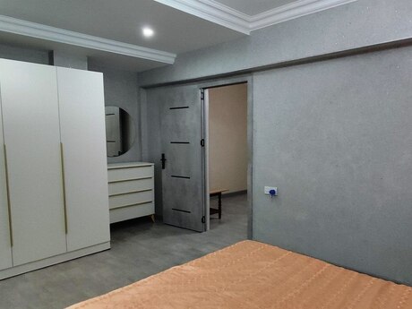 Elmlər Akademiyasında 2 otaqlı köhnə tikili mənzil kirayə verilir, 60 m², 800 AZN/ay, şəkil 3 / 12