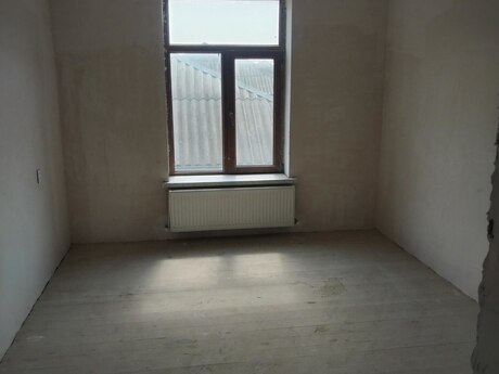 Badamdarda 10 otaqlı həyət evi satılır, 250 m², 180 000 AZN, şəkil 5 / 12