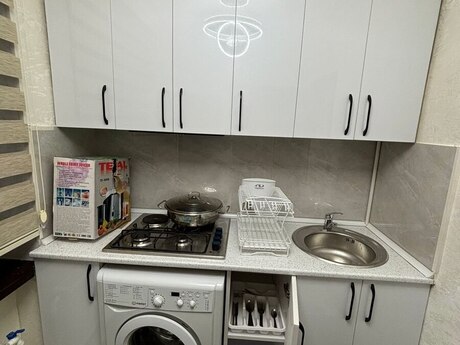 Neftçilərdə 1 otaqlı köhnə tikili mənzil kirayə verilir, 45 m², 600 AZN/ay, şəkil 4 / 8