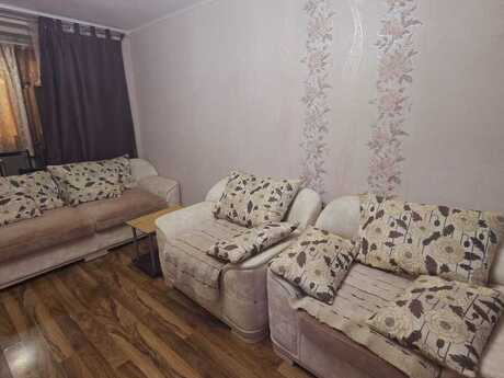 Nəriman Nərimanovda 4 otaqlı köhnə tikili mənzil kirayə verilir, 100 m², 1 000 AZN/ay, şəkil 3 / 12