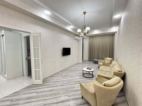 28 Mayda 2 otaqlı yeni tikili mənzil kirayə verilir, 100 m², 1 000 AZN/ay, şəkil 3 / 12