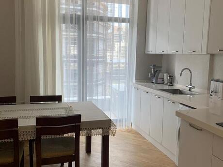TAC Residence kompleksində 2 otaqlı yeni tikili mənzil kirayə verilir, 80 m², 1 600 AZN/ay, şəkil 2 / 9