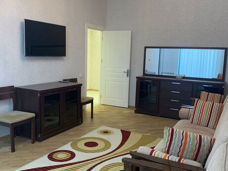 TAC Residence kompleksində 2 otaqlı yeni tikili mənzil kirayə verilir, 80 m², 1 600 AZN/ay, şəkil 3 / 9