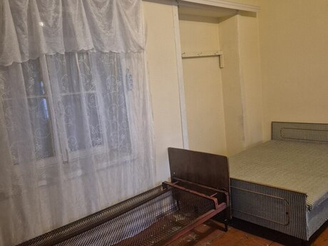 2-room house for rent in Yasamal, 30 m², 370 AZN/mo, photo 2 / 3