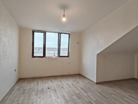 2 otaqlı mənzil, 40 m², M.Ə.Rəsulzadə street, 49 000 AZN