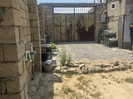1 otaq · 50 m² · 1/1 mərtəbə, Suraxanı